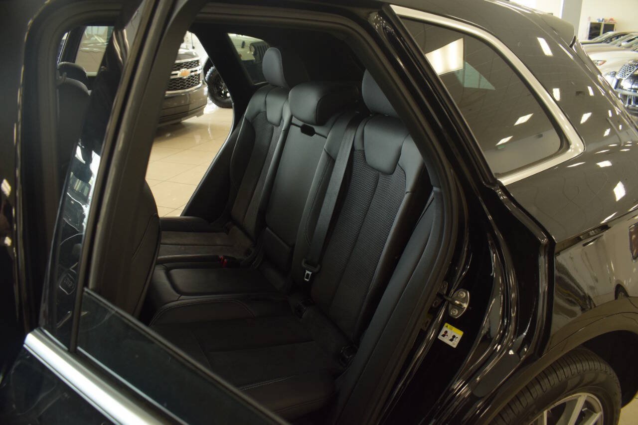 Used 2022 Audi SQ5 Premium Plus w/ Premium Plus Package AWD/4WD image 43