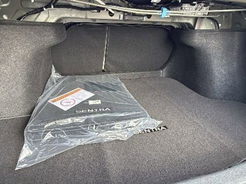 New 2026 Nissan Sentra SL w/ Floor Mat Package FWD image 27