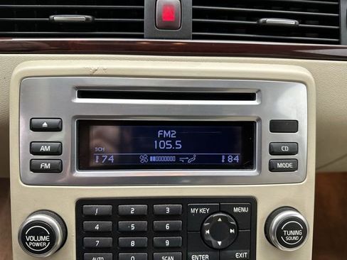 Used 2008 Volvo XC70 3.2 image 16