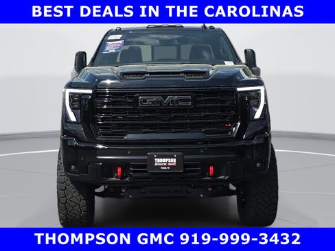 New 2026 GMC Sierra 2500 AT4 AWD/4WD image 11