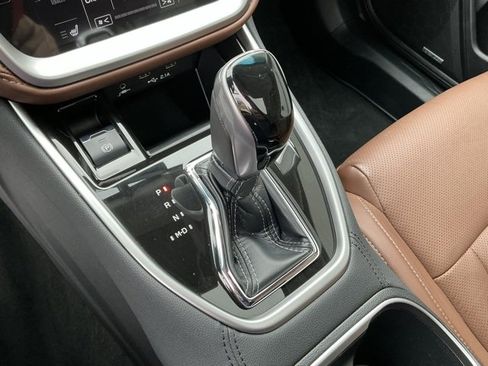 Certified 2022 Subaru Outback Touring XT w/ Popular Package #2 image 21