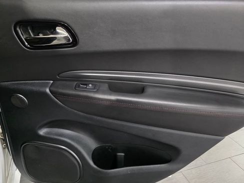 Used 2022 Dodge Durango R/T AWD/4WD image 12