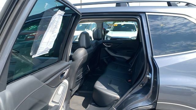 Used 2023 Subaru Forester Limited AWD/4WD image 18