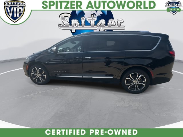 Used 2024 Chrysler Pacifica Pinnacle AWD/4WD image 12