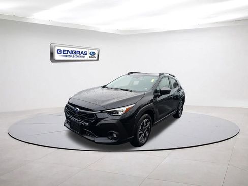 Certified 2025 Subaru Crosstrek 2.0i Premium image 3