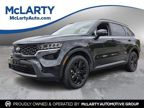 Used 2021 Kia Sorento S image 1
