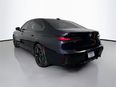 New 2026 BMW 750e xDrive w/ Executive Package AWD/4WD image 8