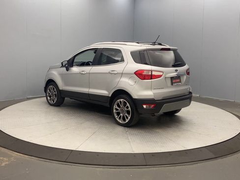 Used 2020 Ford EcoSport Titanium AWD/4WD image 3
