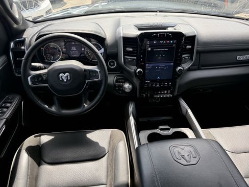 Used 2024 RAM 1500 Laramie AWD/4WD image 17