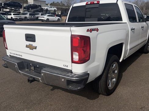 Used 2017 Chevrolet Silverado 1500 LTZ w/ Sport Package image 7