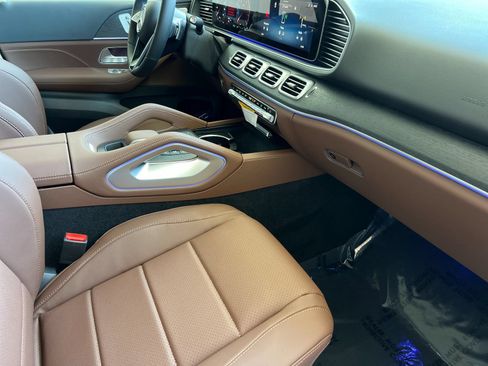 New 2026 Mercedes-Benz GLE 450 4MATIC image 19