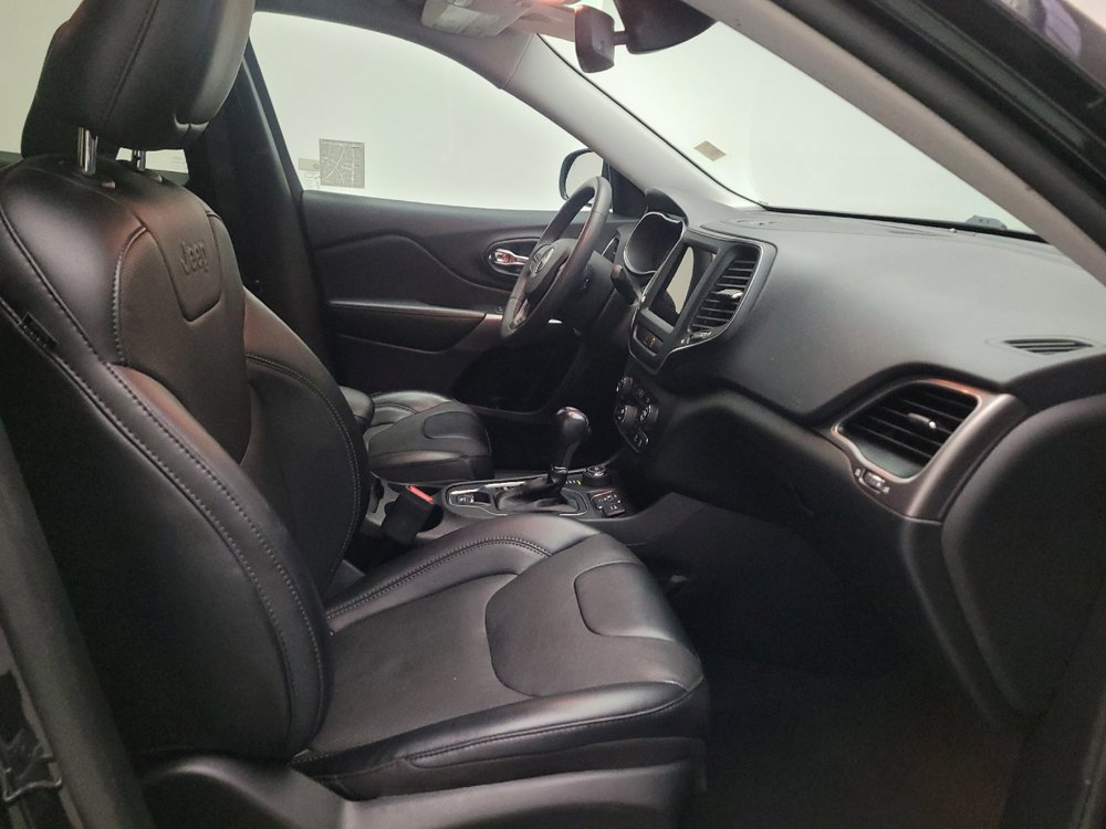 Used 2022 Jeep Cherokee Latitude Lux AWD/4WD image 21