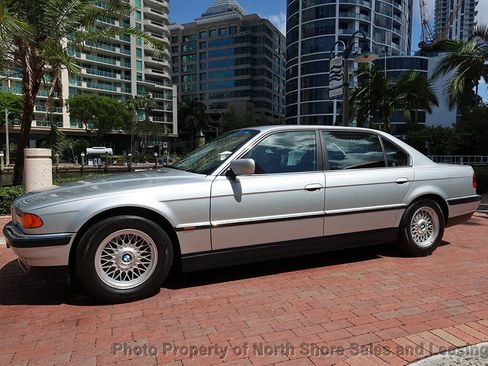 Used 1999 BMW 740iL RWD image 16