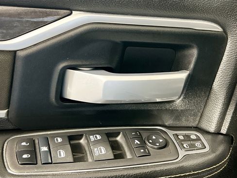 Used 2024 RAM 3500 Big Horn image 16