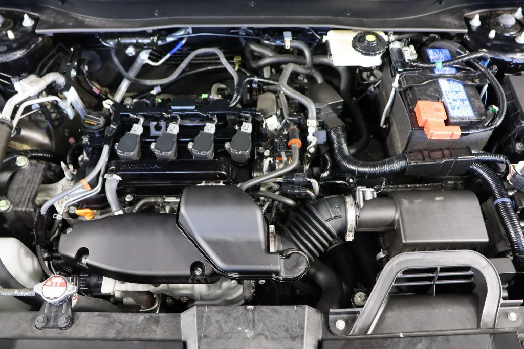Used 2025 Honda CR-V EX-L image 24
