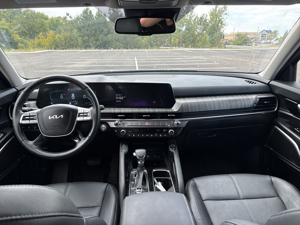 Used 2024 Kia Telluride EX AWD/4WD image 17
