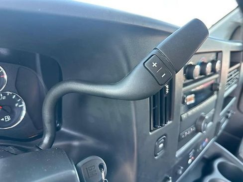 New 2025 GMC Savana 2500 w/ Enhanced Convenience Package image 20