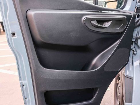 Used 2023 Mercedes-Benz Sprinter 2500 image 24