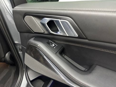 Used 2024 BMW X5 sDrive40i w/ Premium Package RWD image 45