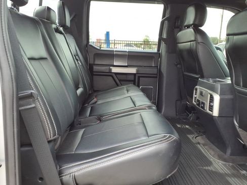 Used 2020 Ford F150 Lariat AWD/4WD image 17