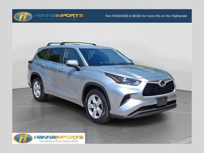 Used 2023 Toyota Highlander L