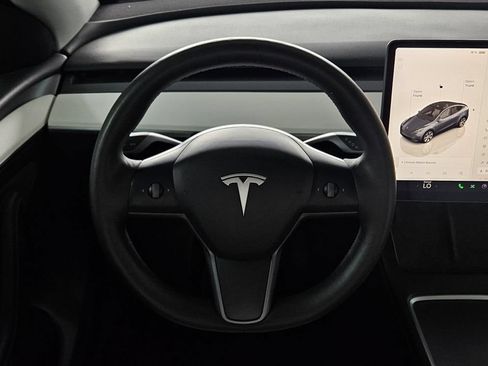Used 2023 Tesla Model Y Long Range AWD/4WD image 10