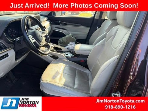 Used 2021 Kia Telluride EX w/ EX Premium Package AWD/4WD image 7