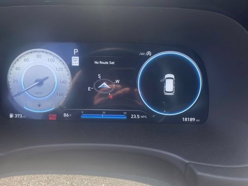Used 2024 Hyundai Palisade SEL FWD image 5