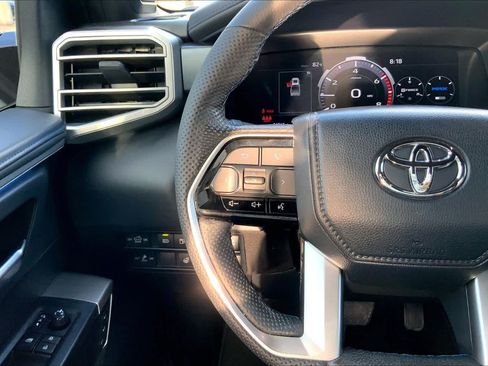 Used 2024 Toyota Tundra Platinum AWD/4WD image 24