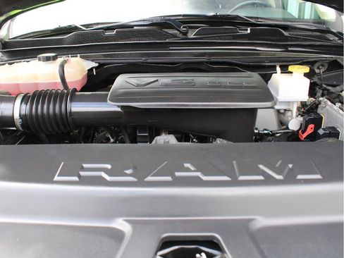 Used 2020 RAM 1500 Big Horn AWD/4WD image 40