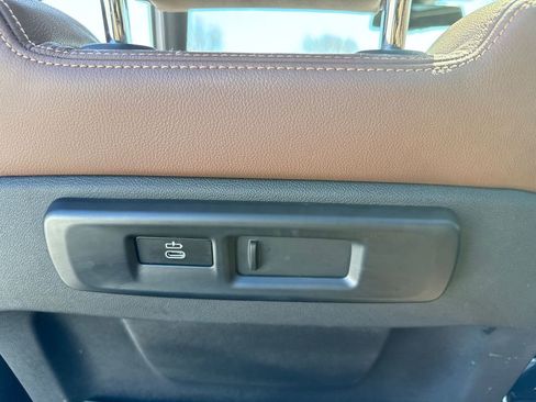 Used 2019 BMW X5 xDrive40i w/ Convenience Package image 24