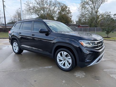 Used 2023 Volkswagen Atlas SE image 7