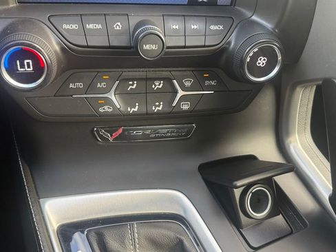 Used 2019 Chevrolet Corvette Stingray Coupe w/ Battery Protection Package image 16