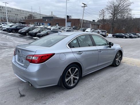 Used 2016 Subaru Legacy 3.6R Limited image 8