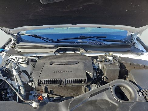 Certified 2023 Honda Pilot Sport image 31