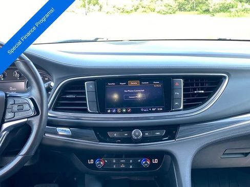 Used 2024 Buick Enclave Essence w/ Sport Touring Edition FWD image 21