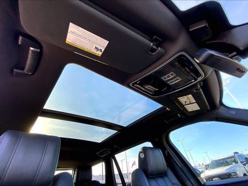 Used 2016 Land Rover Range Rover Long Wheelbase Supercharged image 12