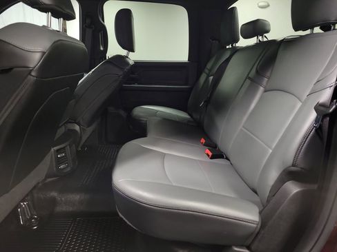 Used 2021 RAM 3500 Tradesman w/ Chrome Appearance Group image 21