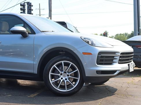 Used 2020 Porsche Cayenne AWD/4WD image 4