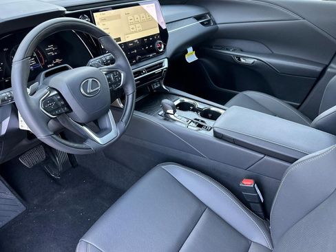 New 2026 Lexus RX 350 FWD image 4