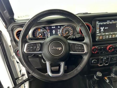 Used 2023 Jeep Wrangler Sahara w/ Cold Weather Group image 14