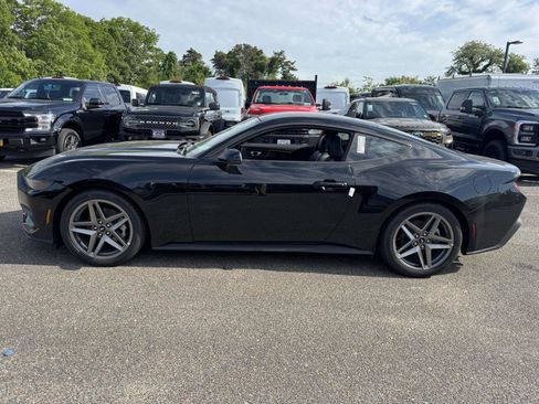 New 2026 Ford Mustang Premium RWD image 4