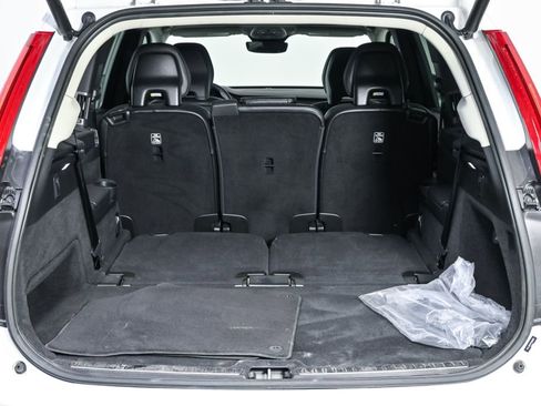 Used 2023 Volvo XC90 B5 Core AWD/4WD image 31