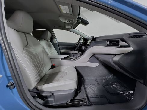 Used 2023 Toyota Camry SE FWD image 31