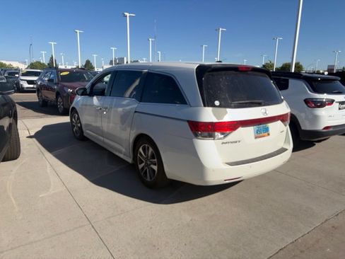 Used 2014 Honda Odyssey Touring Elite image 6