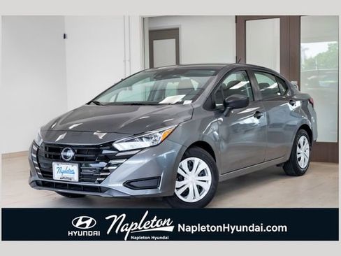 Used 2024 Nissan Versa S FWD image 1