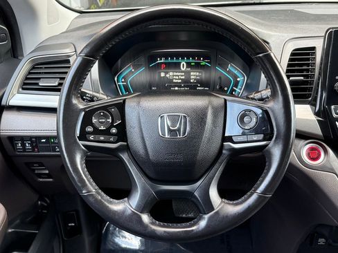 Used 2018 Honda Odyssey Touring image 31