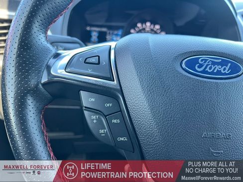 Used 2024 Ford Edge ST-Line image 10