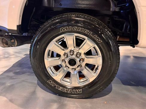 Used 2017 Ford F250 Platinum w/ Platinum Ultimate Package image 29