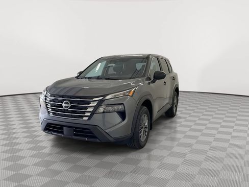 Used 2026 Nissan Rogue S AWD/4WD image 5